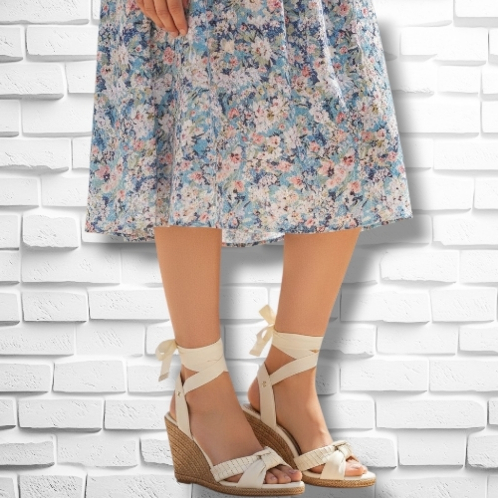 Vince Camuto Floriana Wedge Sandal Cream Size 8.5